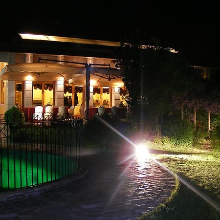 Mingone Hotel Ristorante Isola di Liri Екстер'єр фото