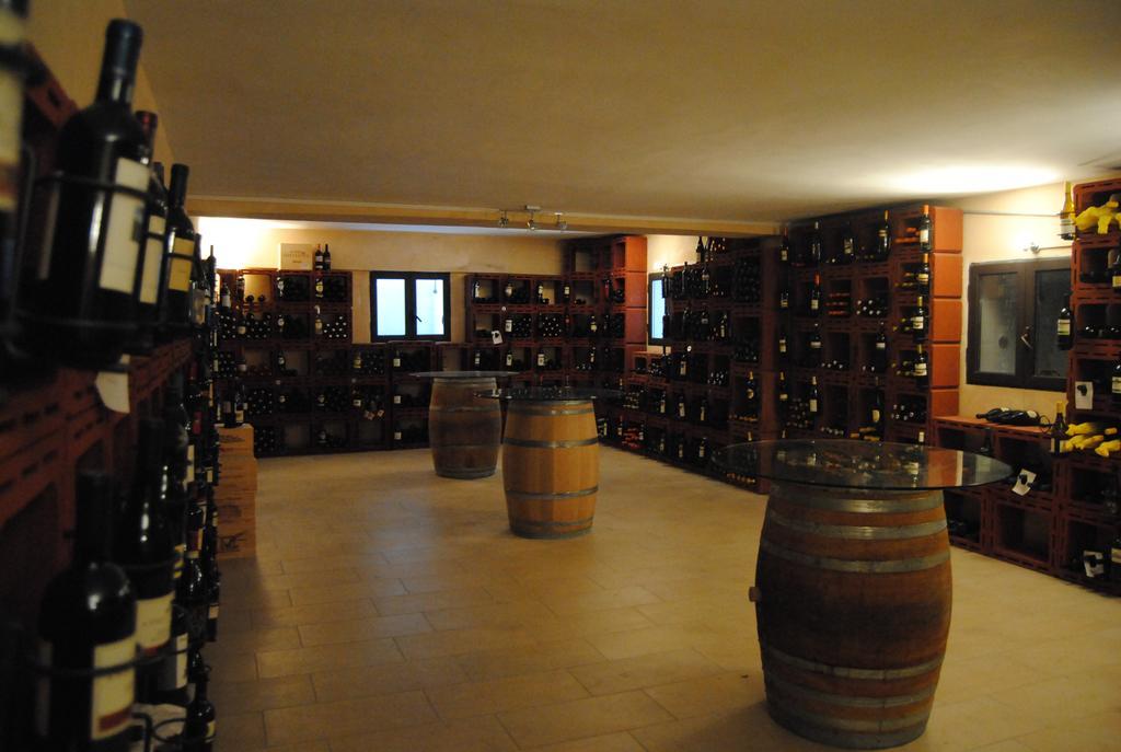 Mingone Hotel Ristorante Isola di Liri Екстер'єр фото