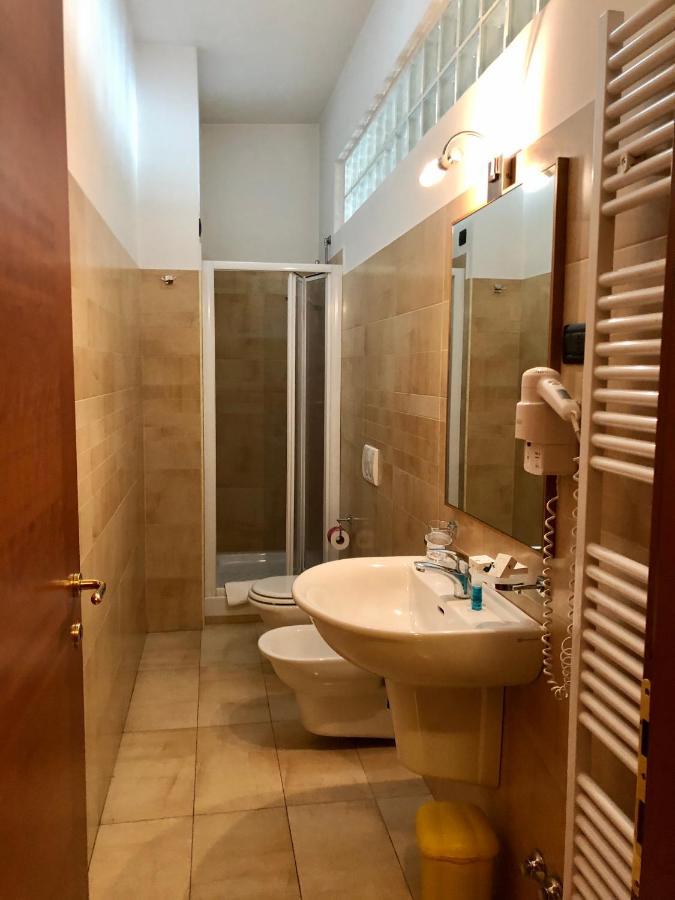 Mingone Hotel Ristorante Isola di Liri Екстер'єр фото